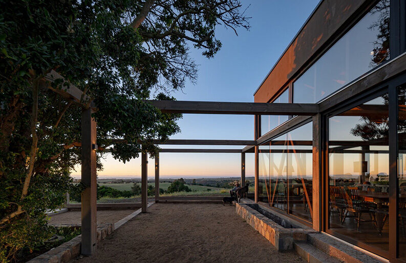 Casa Illapangui by Vergara Arquitectos