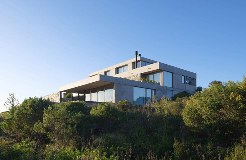 Casa Jardín by Estudio Frolik