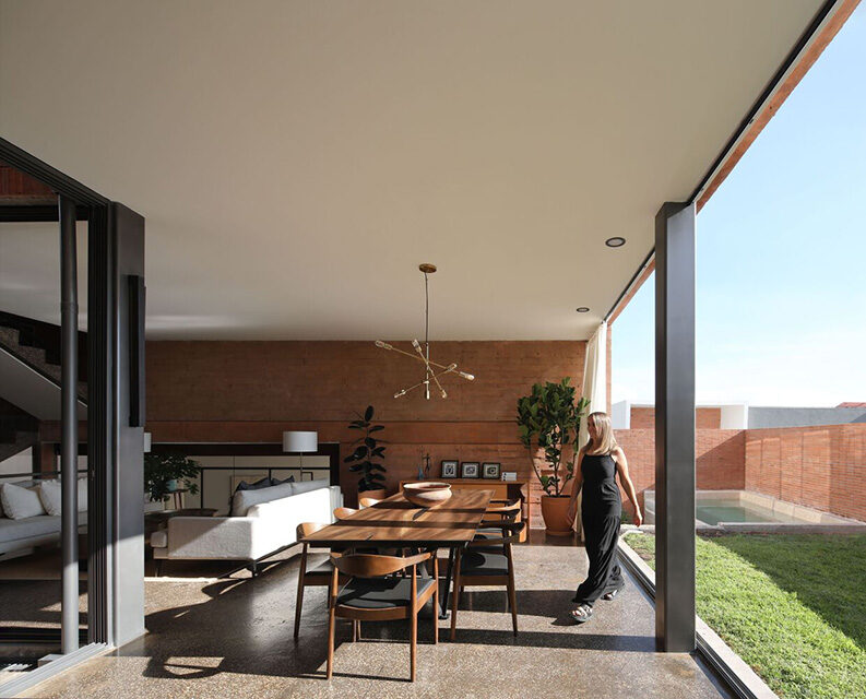 Casa Juriquilla by Estudio Mero