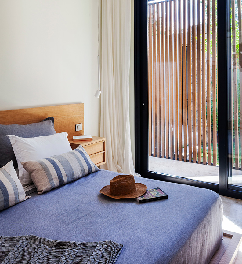 Casa Justa by Leone Loray
