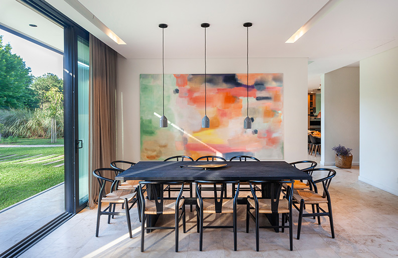Casa Justa by Leone Loray