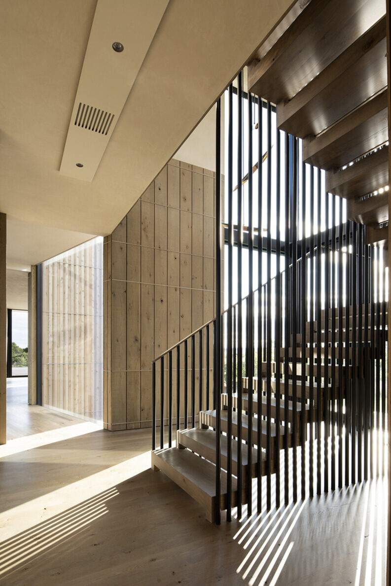 Casa Kiht’han by Bates Masi Architects