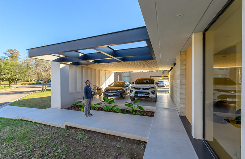 Casa LC by MZ Arquitectos