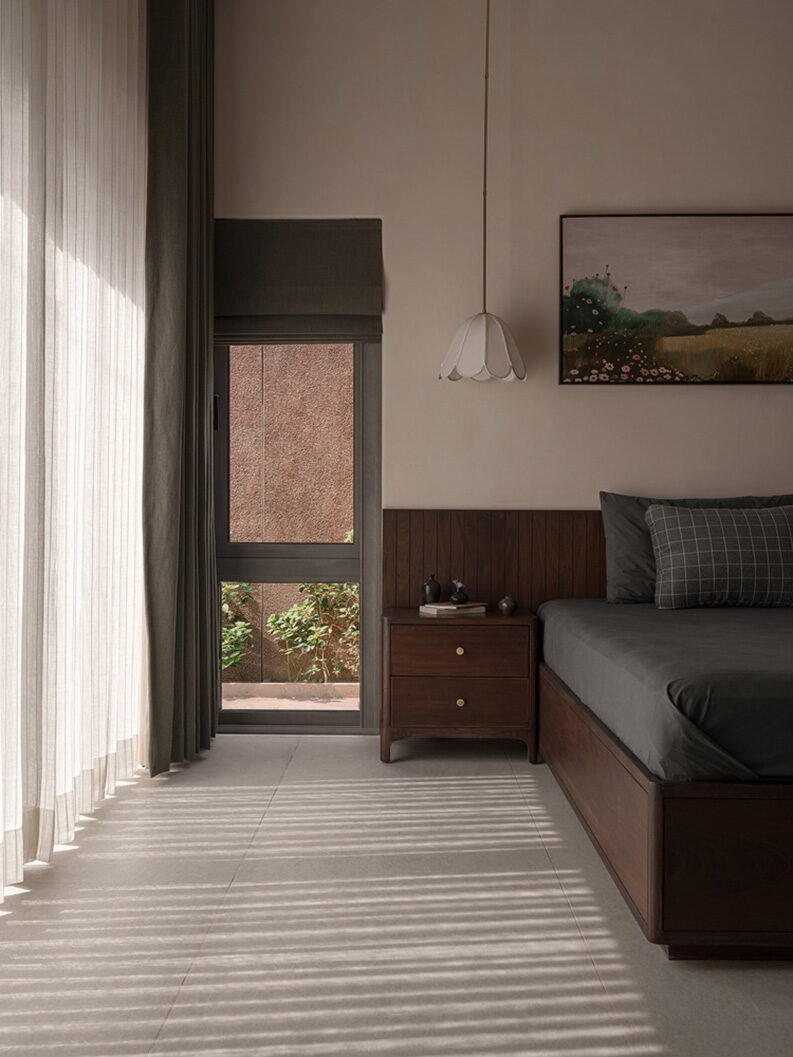 Casa LJ by IKSOI, Studio Saransh