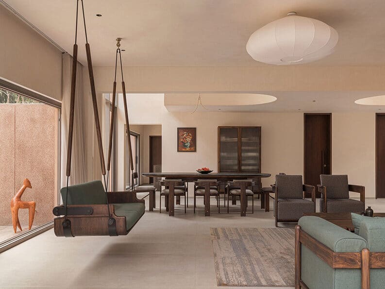 Casa LJ by IKSOI, Studio Saransh