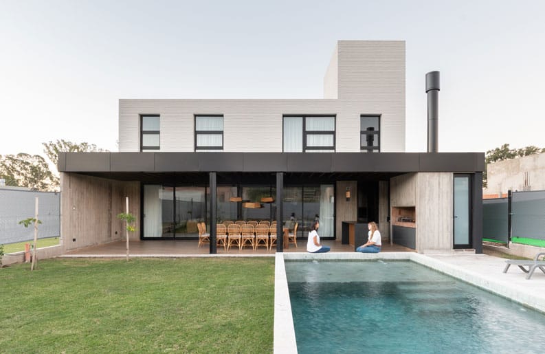 Casa LOP