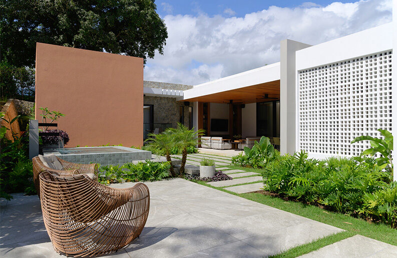 Casa La by Emedos Proyectos
