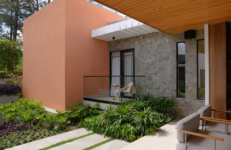 Casa La by Emedos Proyectos