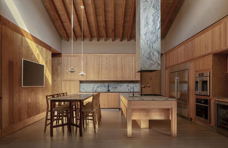 Casa La Loma by Tres Puntos Arquitectura 