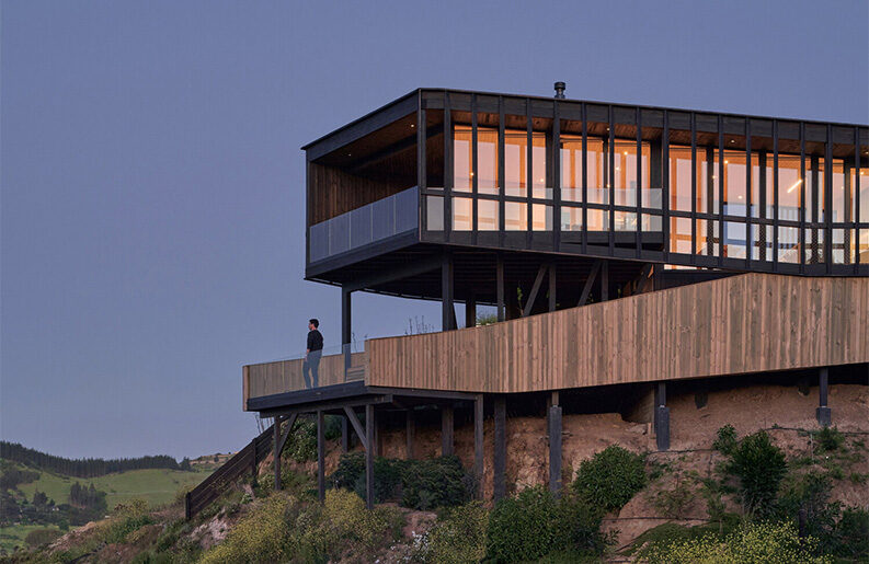Casa La Negrilla by Croxatto y Opazo Arquitectos