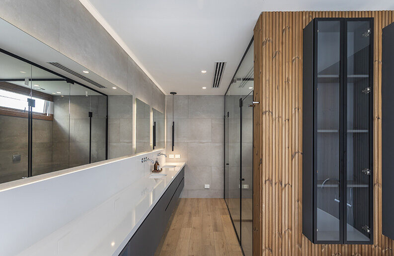 Casa La Perfumada by Leone Loray