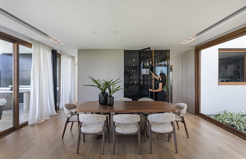 Casa La Perfumada by Leone Loray