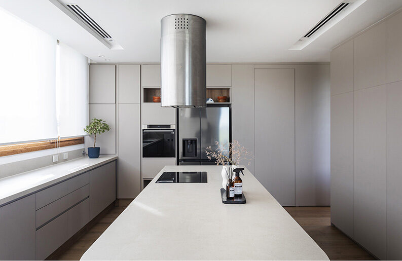 Casa La Perfumada by Leone Loray
