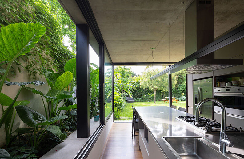 Casa Libertad by Clusellas Ades