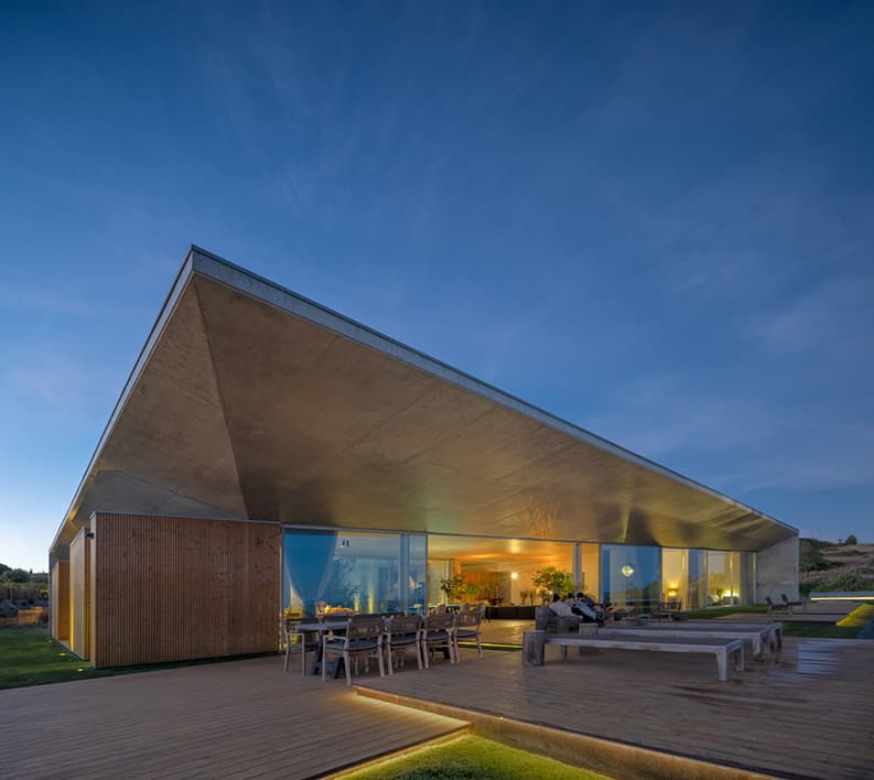 Casa Libre, Mário Martins Atelier, Fernando Guerra / FG+SG