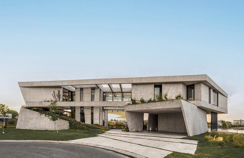 Casa Lomadas by Grizzo Studio
