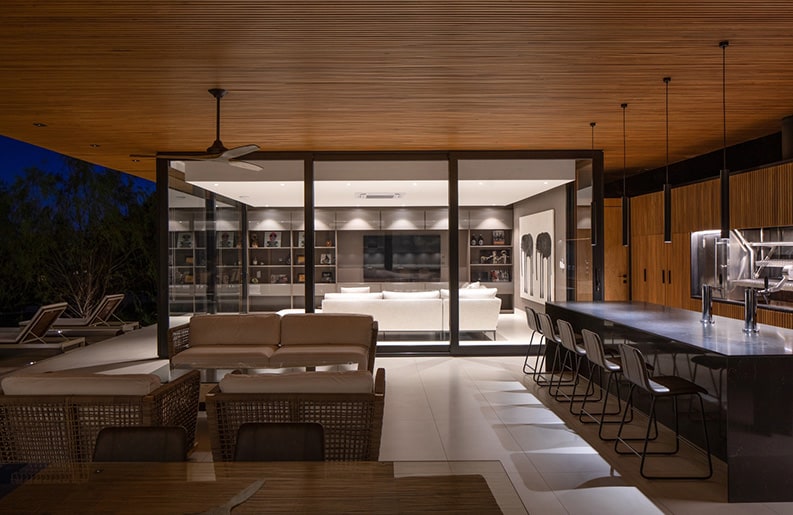 Casa MS, Sommet, Paul Renaud