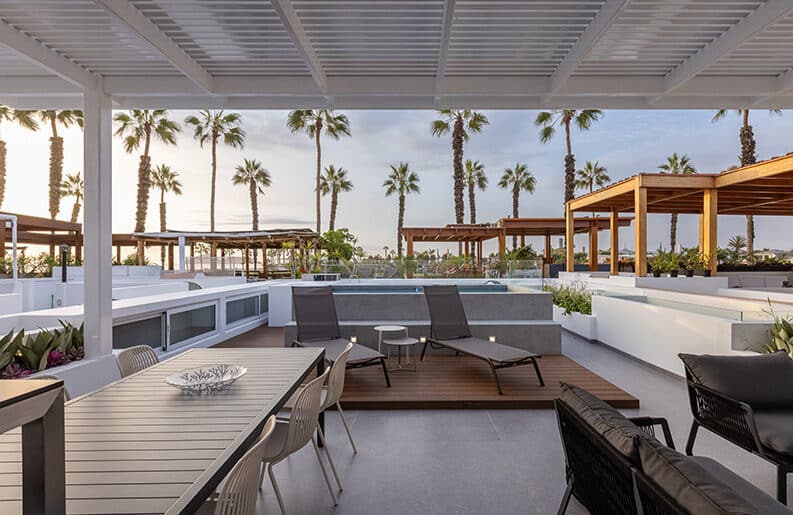 Casa Martinica by Lee Arquitectos