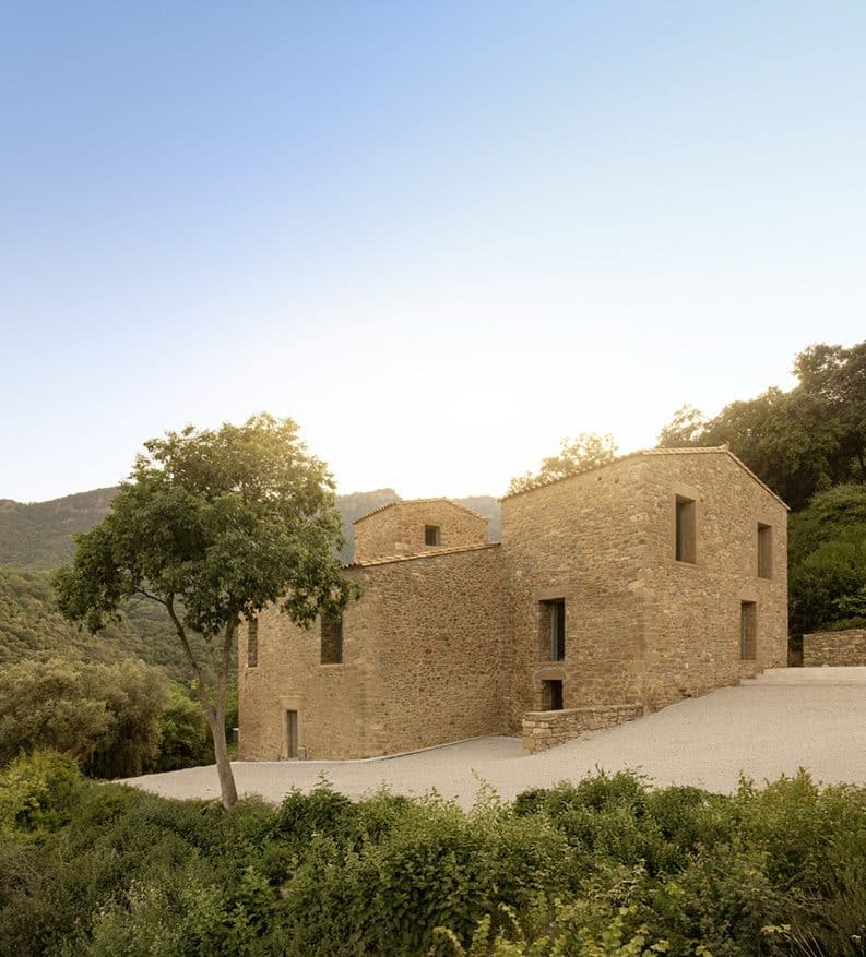Casa Mas Cadalt by Fran Silvestre Arquitectos