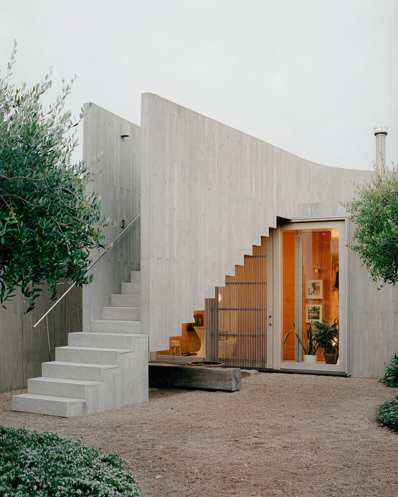 Casa Mori by Aires Mateus, MA+Co