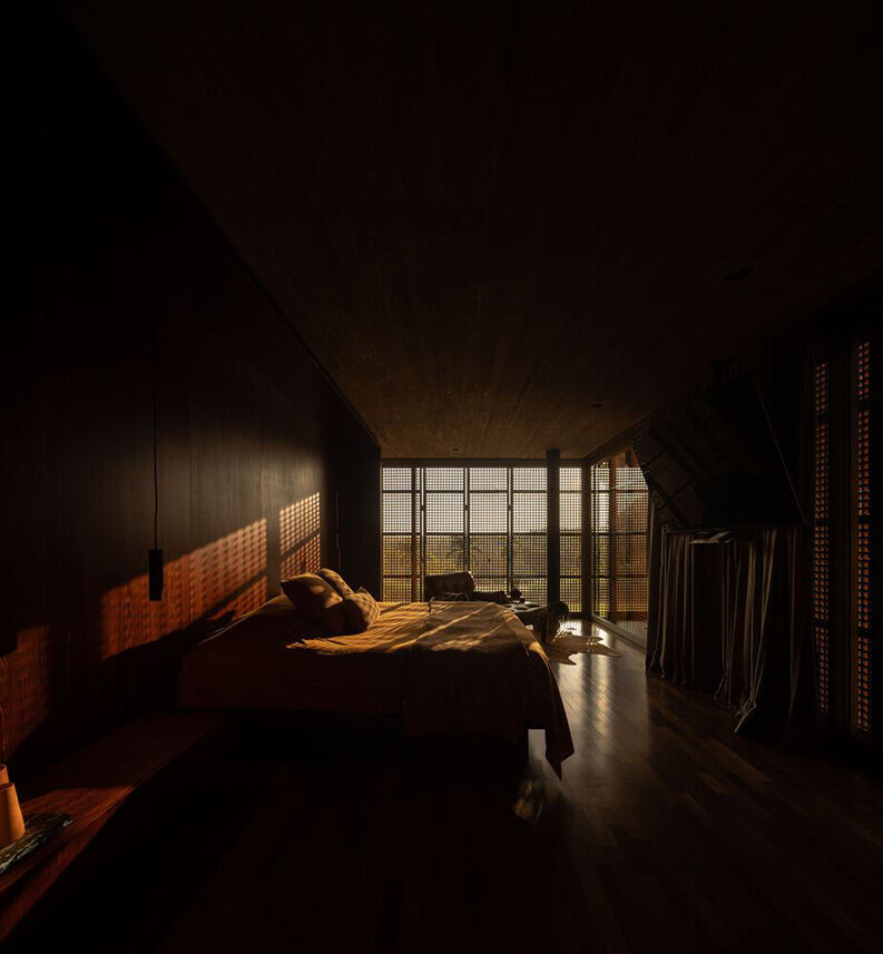 Casa Muxarabi by mf+arquitetos