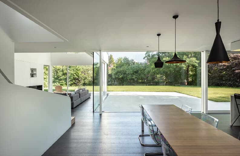 Casa Nathos, Edouard Brunet, François Martens, Maxime Vermeulen
