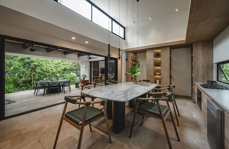 Casa Oasis 93 by Central de Proyectos SCP