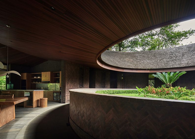 Casa Omah Prana by Alexis Dornier