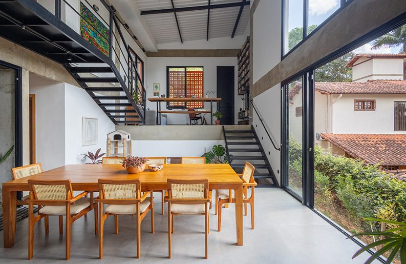 Casa Oro Viejo by Mutabile Arquitetura