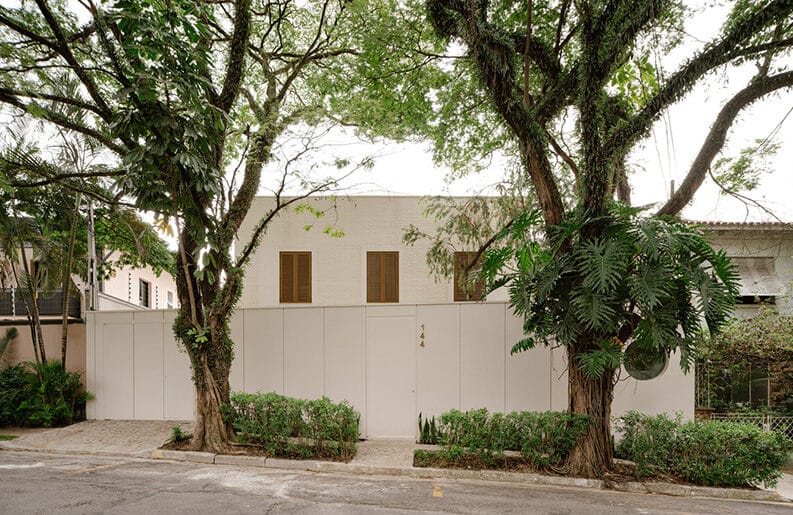 Casa Ortiz by Meireles + Pavan Arquitetura