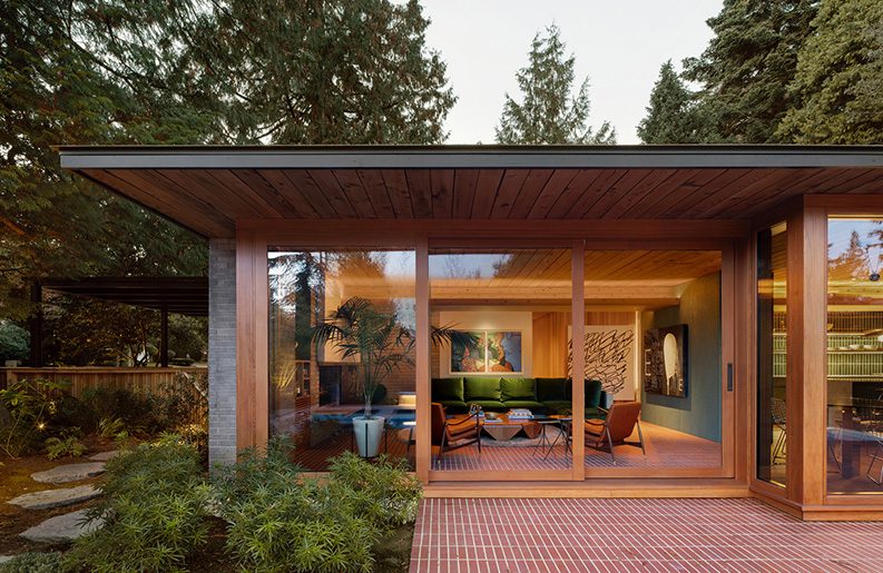Casa Osler by Scott & Scott Architects