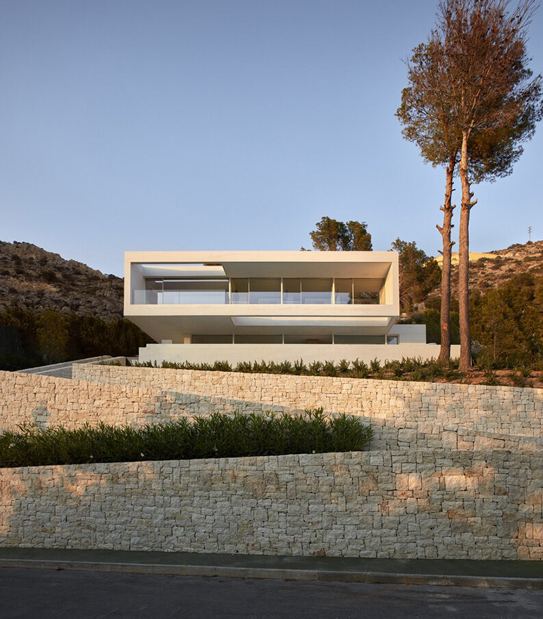 Casa Oslo by Ramón Esteve Estudio
