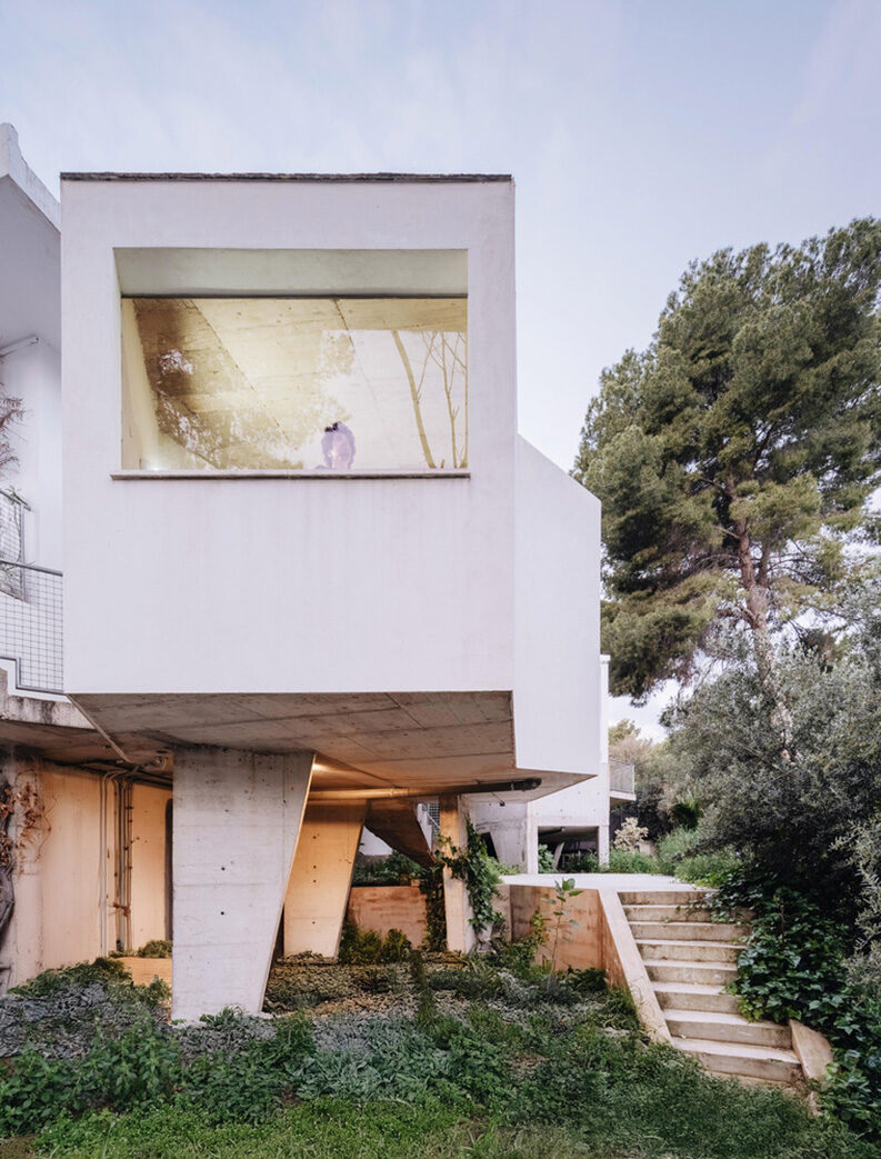 Casa PB16 by ESPECIE arquitectura