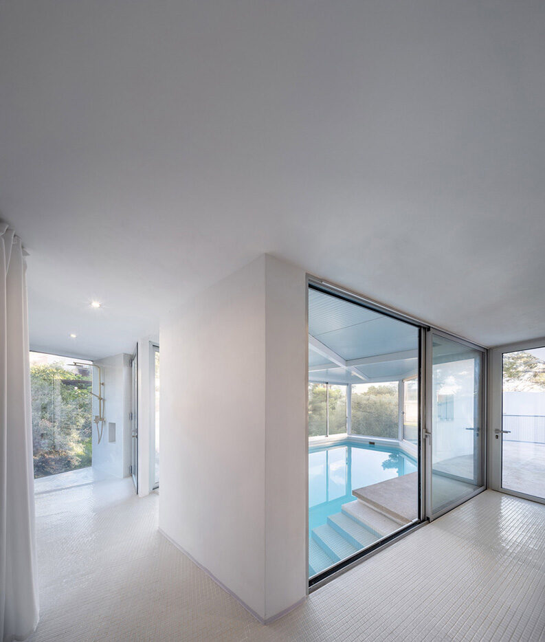 Casa PB16 by ESPECIE arquitectura