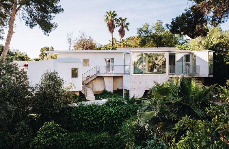 Casa PB16 by ESPECIE arquitectura