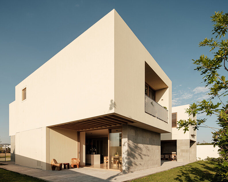 Casa PR by 0studio Arquitectura