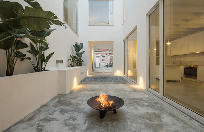 Casa Particular Dois by José Adrião Arquitetos