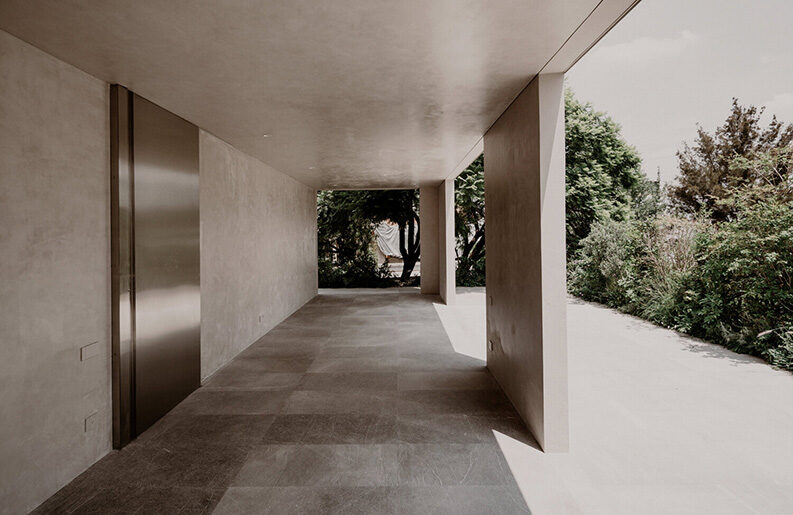 Casa Plan de Barrancas by PPAA
