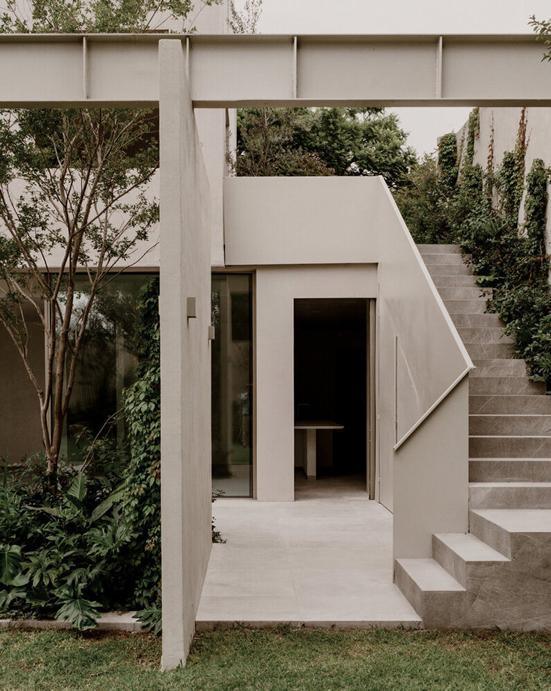 Casa Plan de Barrancas by PPAA