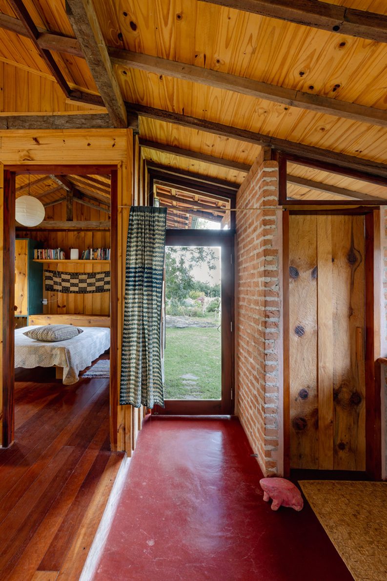Casa Ponta Fina by Gil Mello Arquitetura