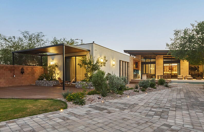 Casa Pueblo el Dorado by TAMEN Arquitectura