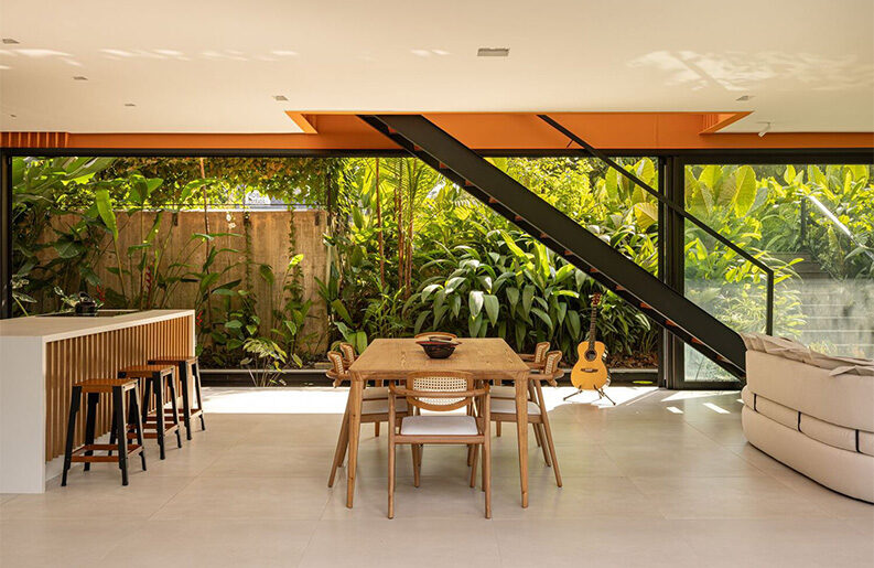 Casa Pupunha by Hana Eto Gall Paisagismo, Laurent Troost Architectures