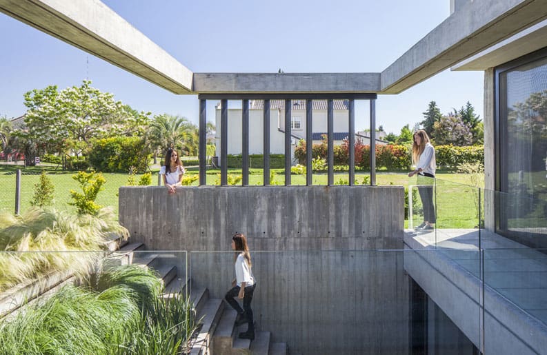 Casa R