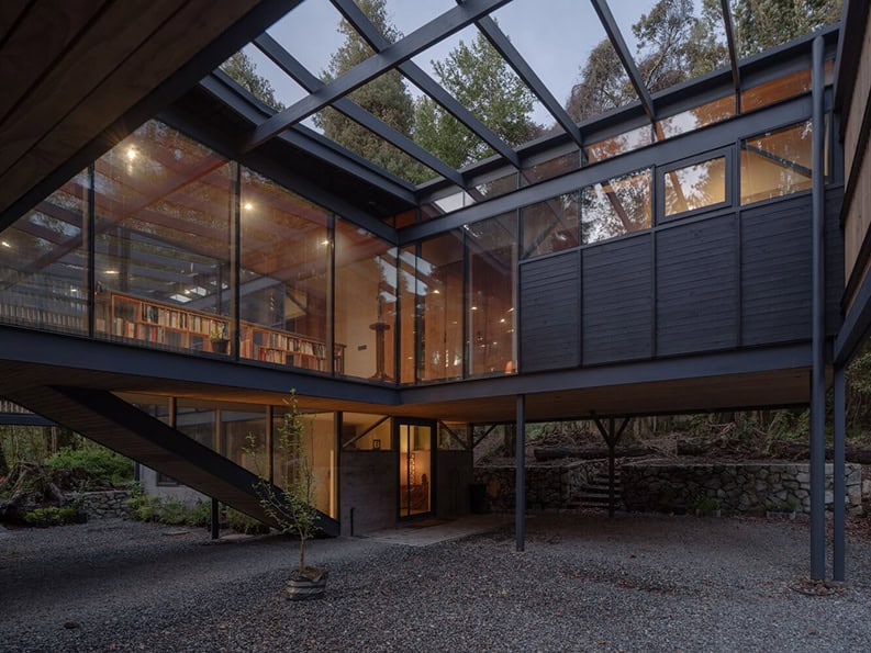 Casa Roble Huacho by Hebra Arquitectos