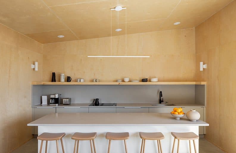 Casa Roca by PPAA