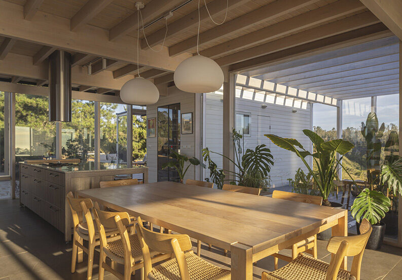 Casa SI by Iragüen Viñuela Arquitectos