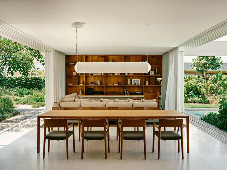 Casa SJC by Felipe Hess Arquitetos
