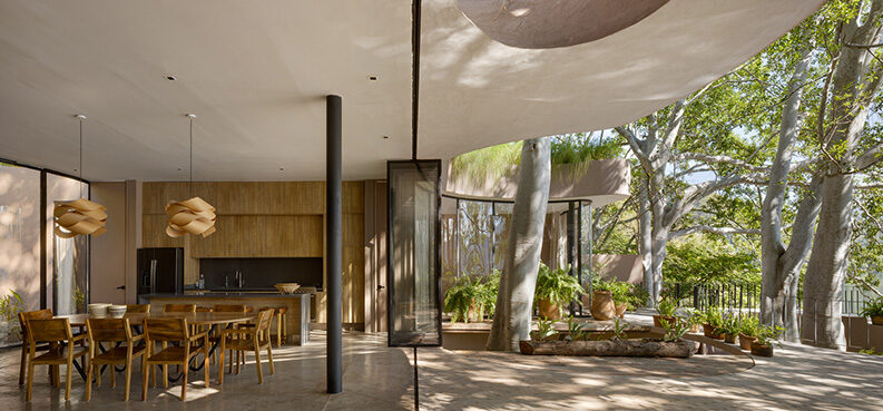 Casa Santa María del Oro by Mauricio Ceballos X Architects