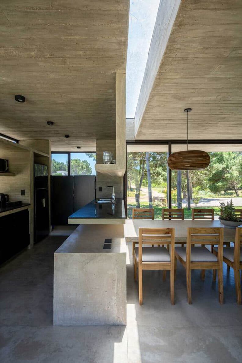 Casa Senderos by Besonias Almeida Arquitectos