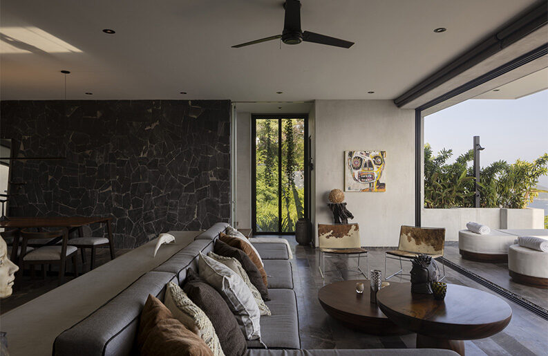 Casa Sombras by Seiro Arquitectos
